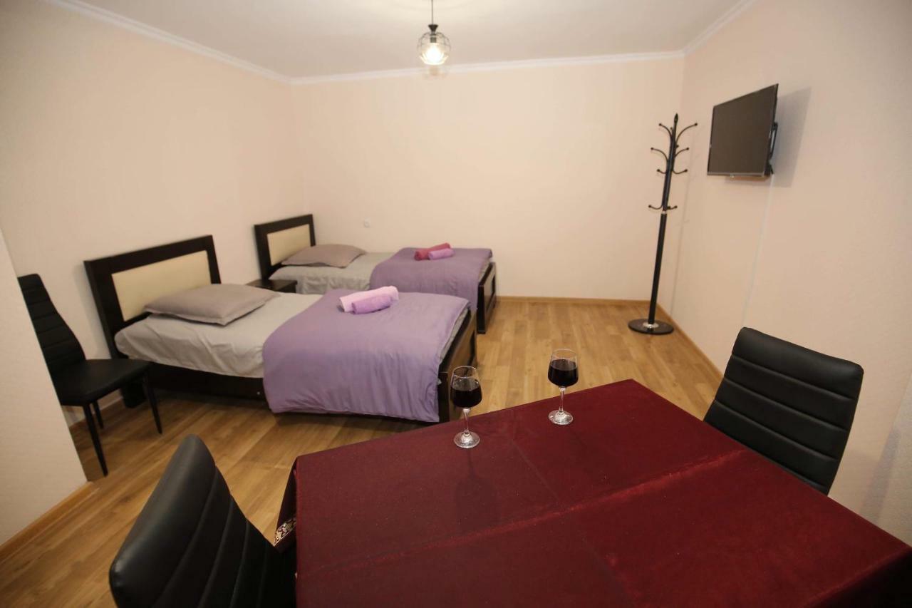 Guest House Zatika Tbilisi Exteriör bild