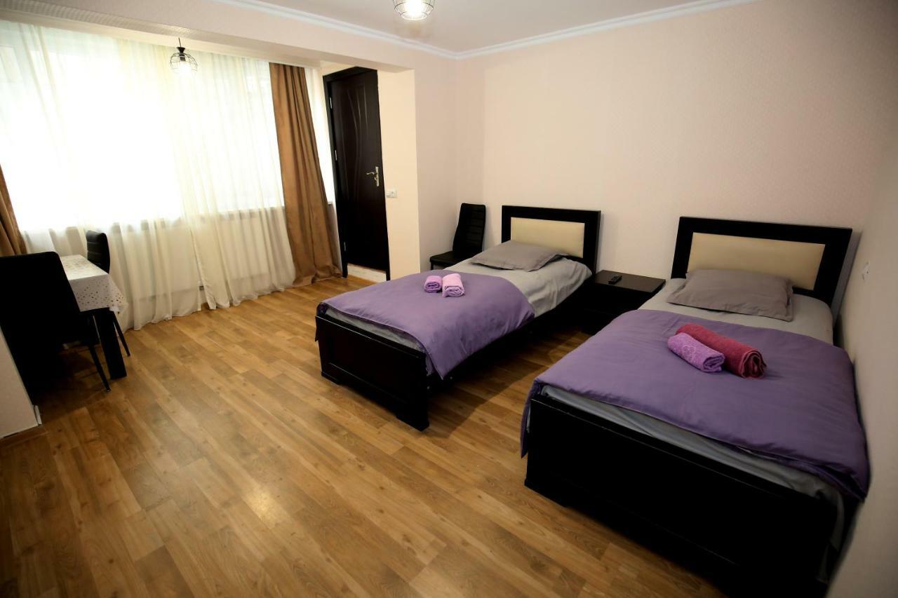 Guest House Zatika Tbilisi Exteriör bild